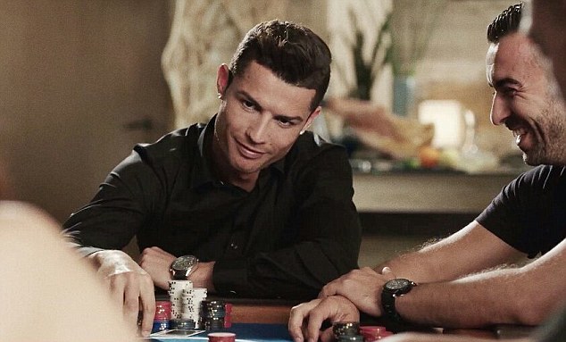 Menang Poker, Ronaldo Donasikan Uang Kemenangannya untuk Amal