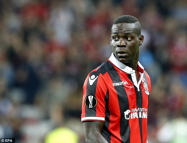 Sarri Siap Bawa Balotelli ke Naples