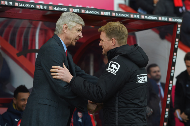 Pujian Howe untuk Wenger