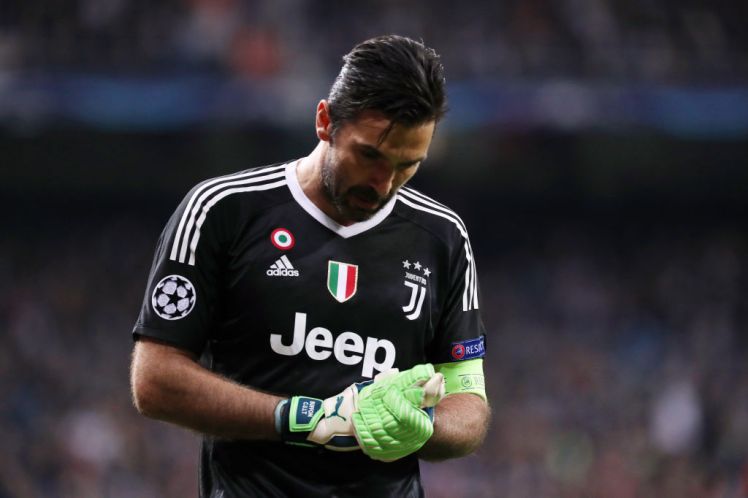 Andaikan Buffon Pensiun Lebih Awal…