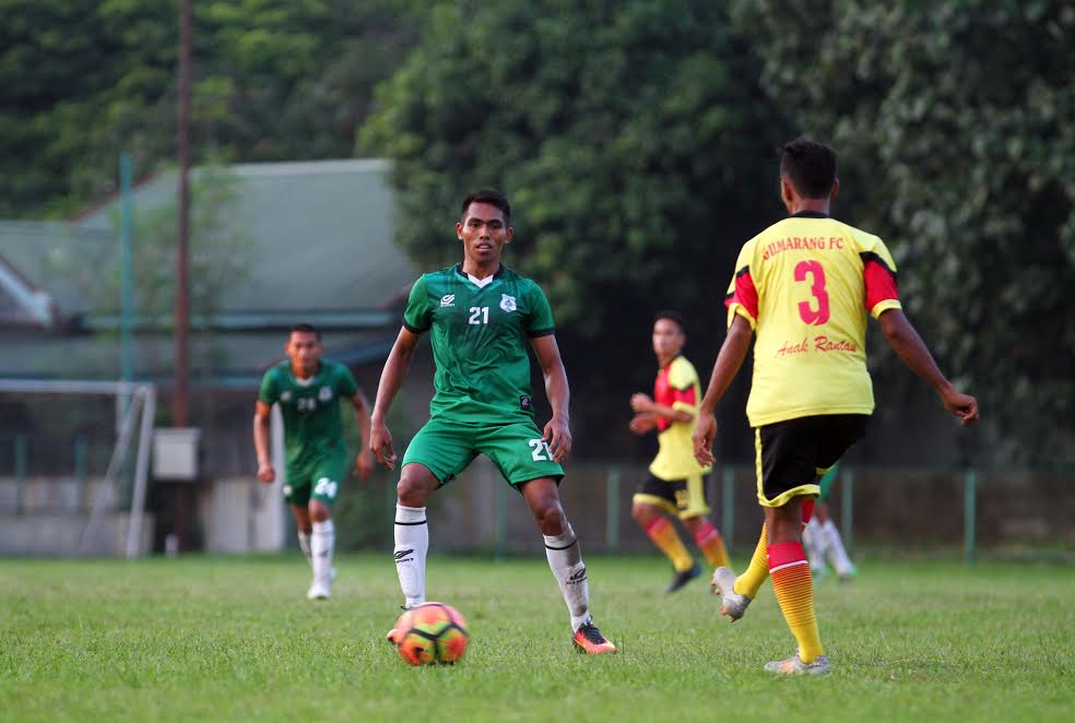 Medan-Manado-Ternate, Penyerang PSMS ini Nikmati Libur Bareng Kekasih