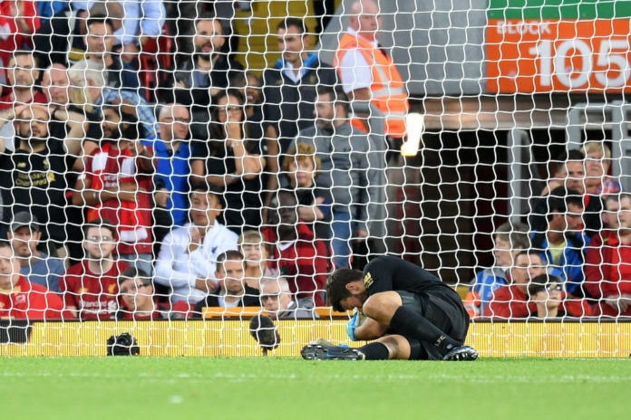 Alisson Bakal Absen Lebih Lama