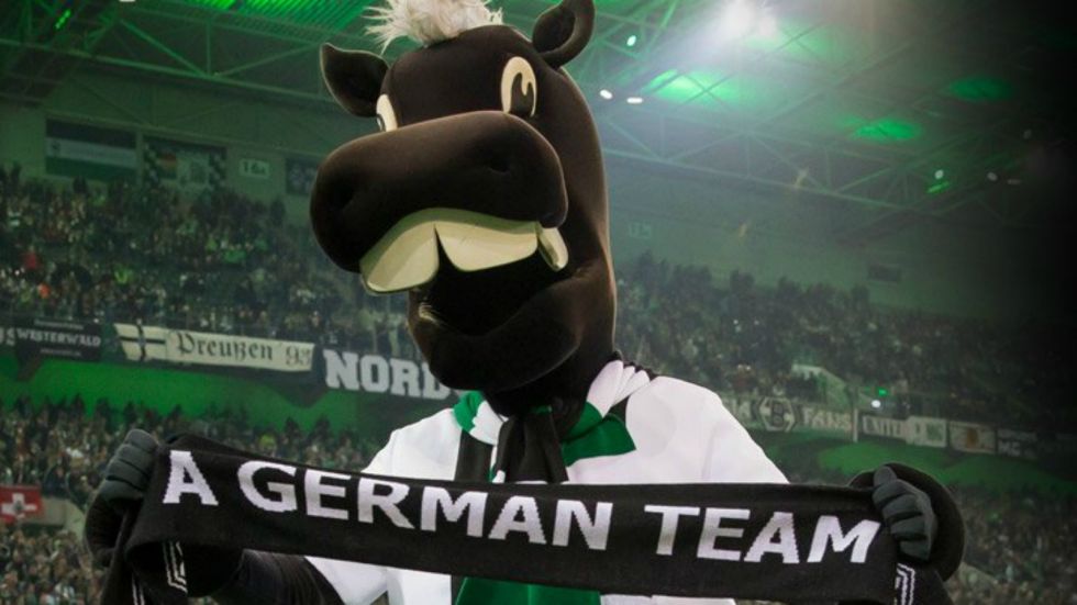 Gladbach Balas Tulisan A German Team Fans Celtic