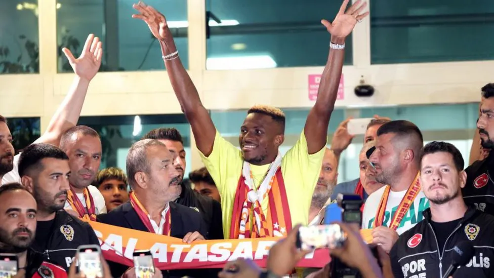 Victor Osimhen Digosipkan ke Galatasaray