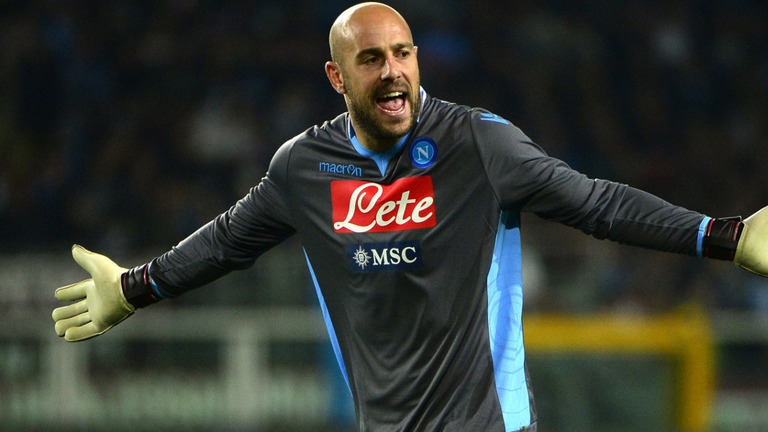 Napoli Tunggu Pinangan PSG untuk Reina