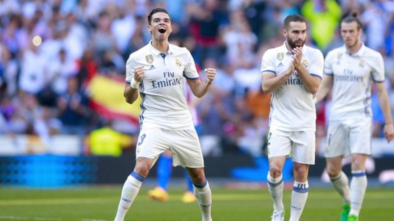 Pepe Tinggalkan Santiago Bernabeu Setelah 10 Tahun