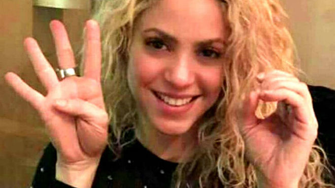 Shakira Sudah Meramal Barca Bakal Dibantai PSG 4-0?