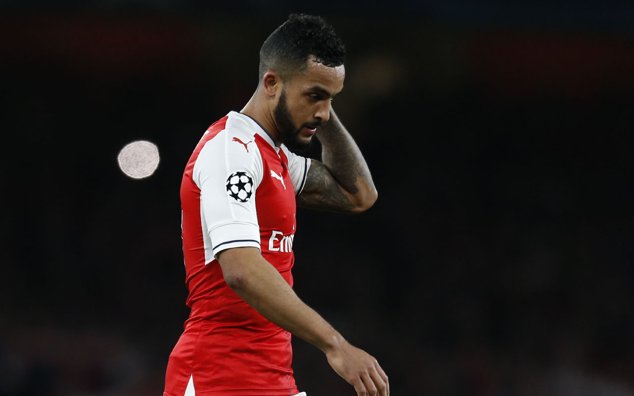 Agen Sebut Walcott Ingin Bermain di Serie A