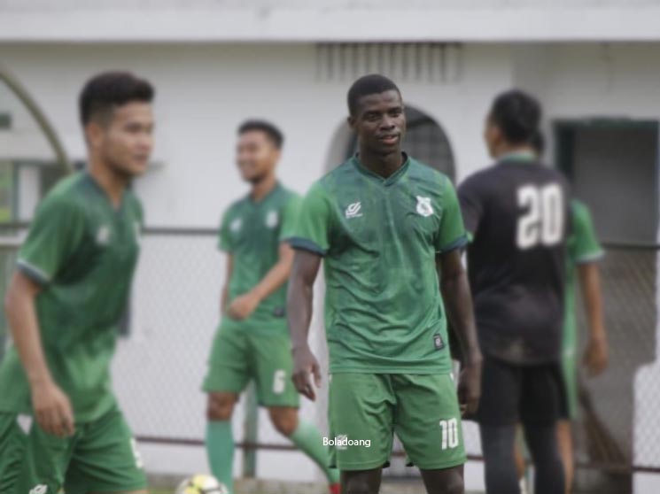 PSMS Coba Penyerang Ghana eks Liga Myanmar