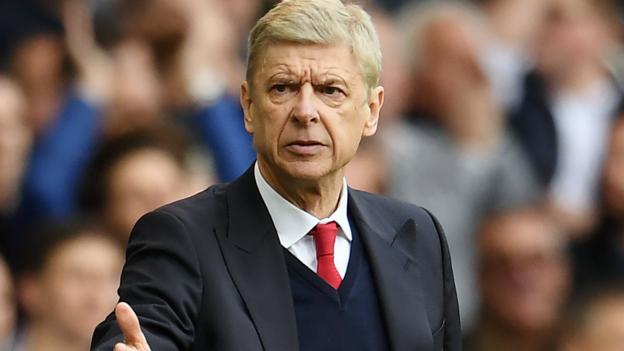 Wenger 'Si Profesor' yang Tak Pernah Melihat ke Belakang