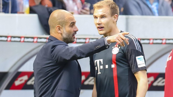 Guardiola Bantah Dekati Badstuber