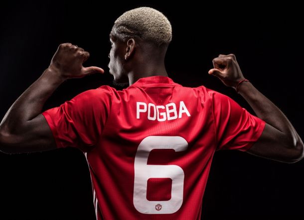 Balik ke Manchester, Pogba Kembali Kenakan Jersey Nomor 6