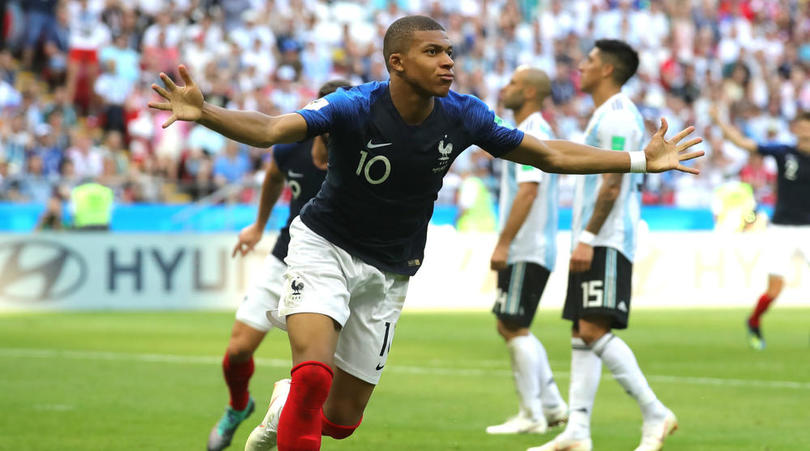 Mbappe ‘Si Kecil’ yang Sangat Kuat