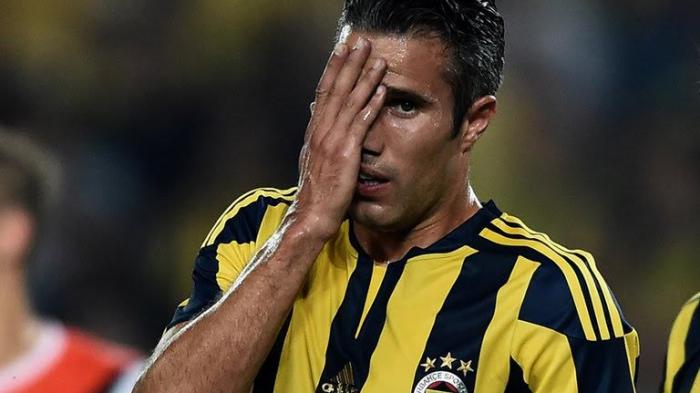 Mata Van Persie Berdarah, Ini Penjelasan Dokter Tim Fenerbahce