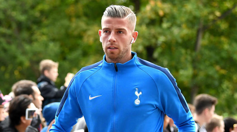 Fans Alderweireld Kalahkan Mourinho